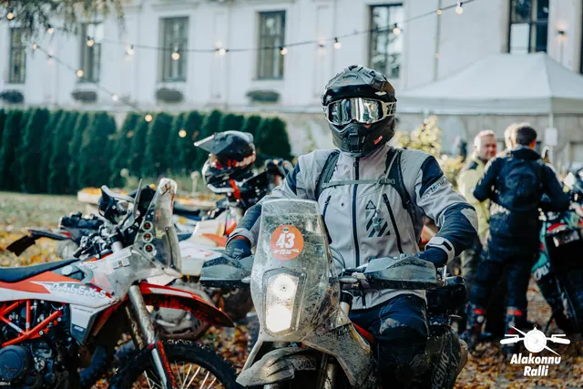 Motorcycle riders and organizers at the gathering point – Alakonnu Rally 2026, SS2 · SS3