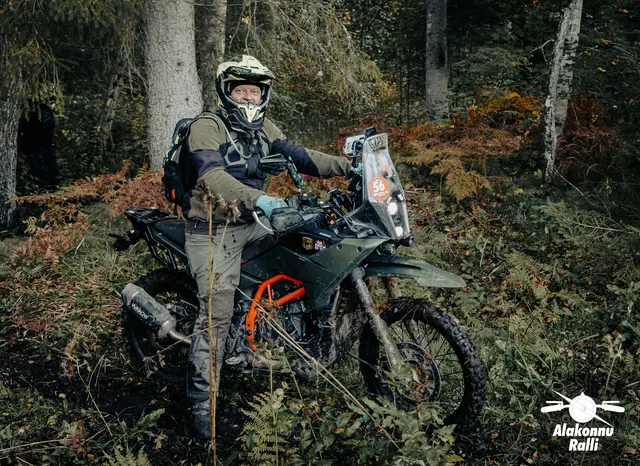 Mootorratturid ja abilised järsul metsarajal – Alakonnu Ralli 2026, SS2 · SS3